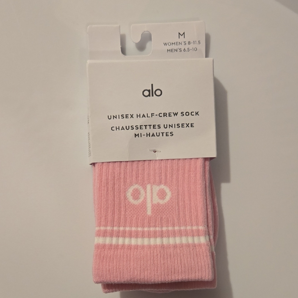 ALO Yoga Light Pink Unisex Half-Crew Socks - Picture 1 of 3